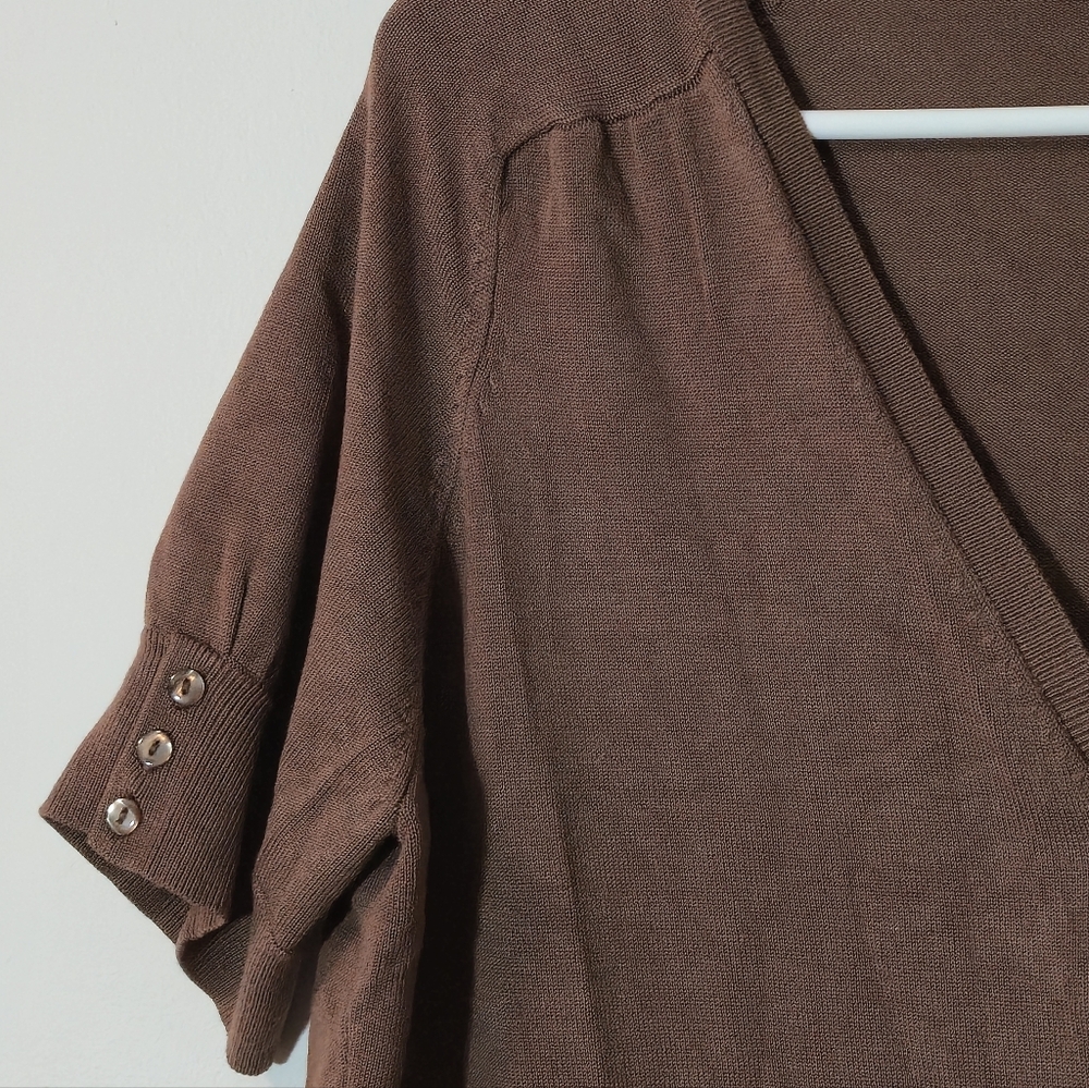 Ricki's XXL Brown V-Neck Cardigan Short Sleeve Button Down Classic Knit Sweater - Picture 5 of 16